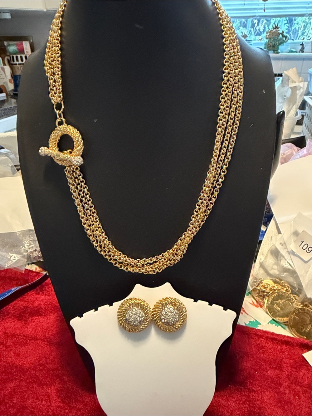 Fratelli vintage gold-Tone Twisted Necklace w glass crystal pierced earrings